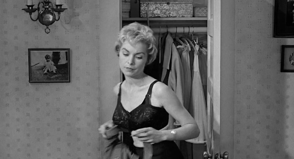 Celebrity Boobs - Janet Leigh #81318753