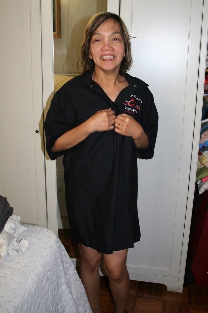 Chicas en varias camisas
 #90919060