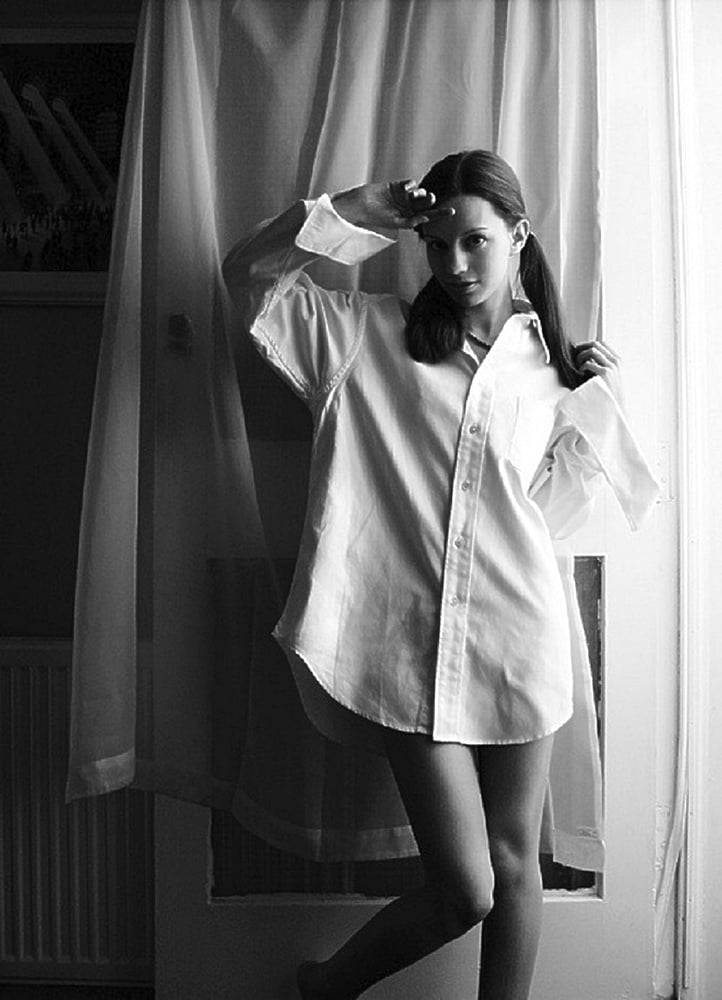 Chicas en varias camisas
 #90919743