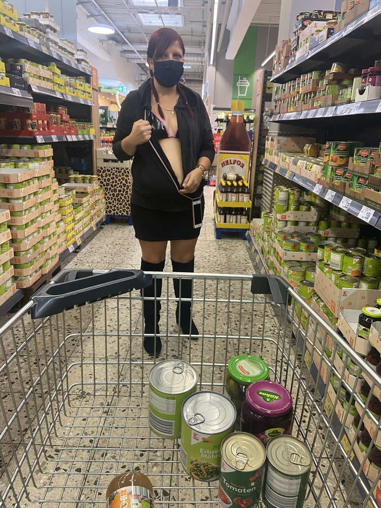 Frivolidad
 #88379659