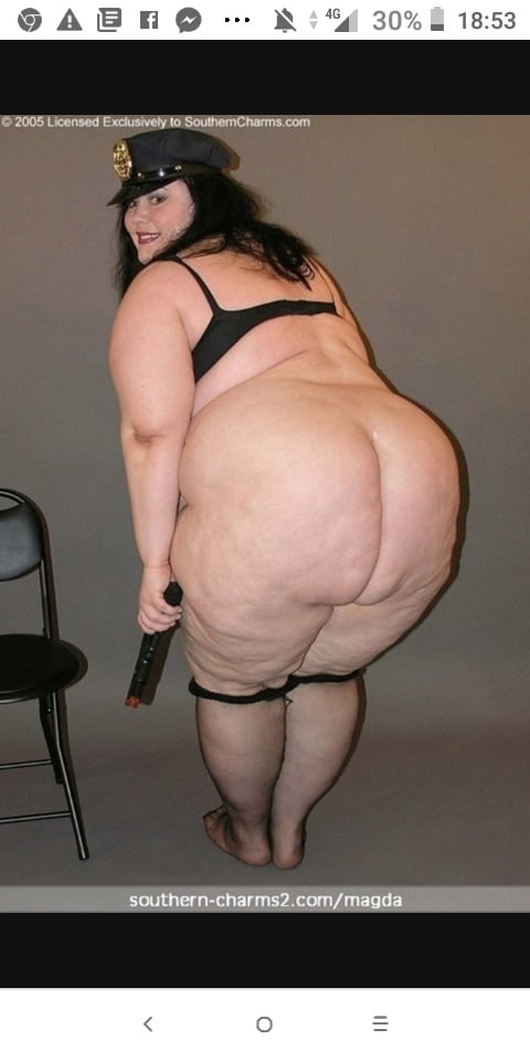 Hoodyman ssbbw 285 . capturas de pantalla mega post .
 #101455278