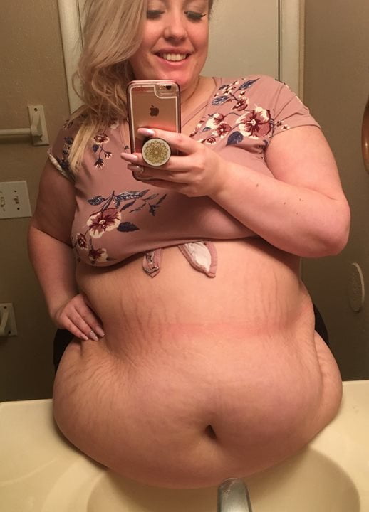 Very Cute Big Belly Blonde #100370028