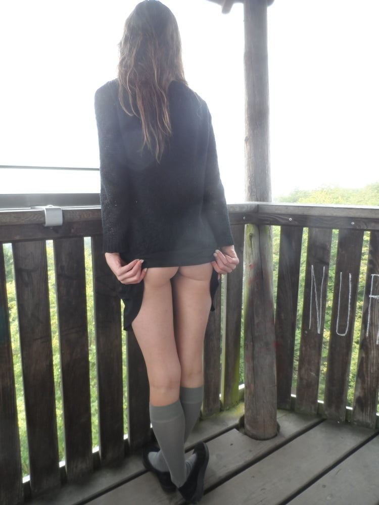 Alaina entblößt
 #80397438