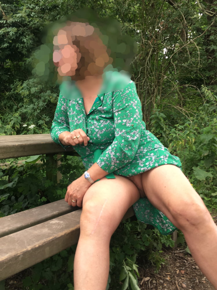 En la cincuentena y más caliente que nunca
 #93080939