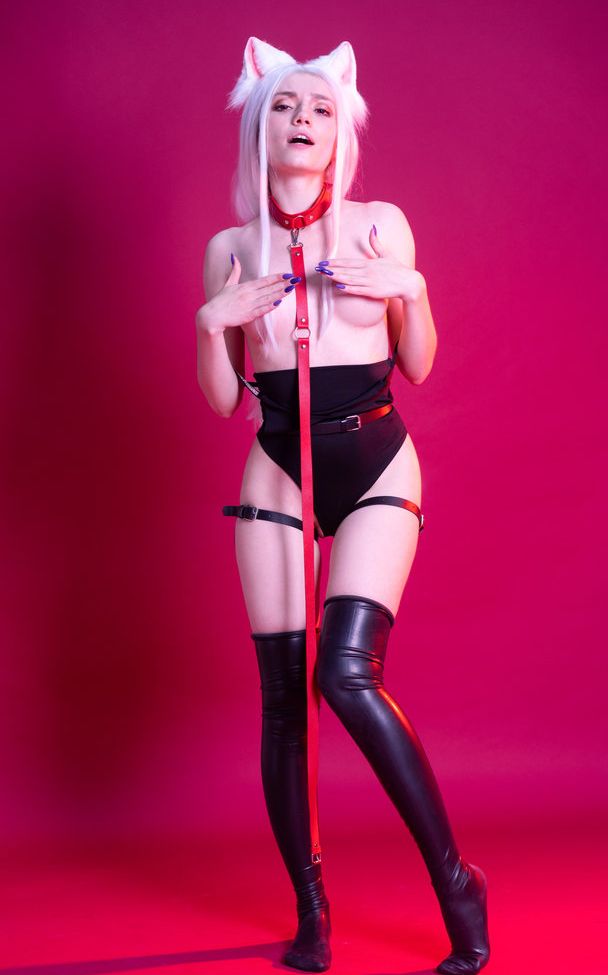 Carry Key desnuda #107978634