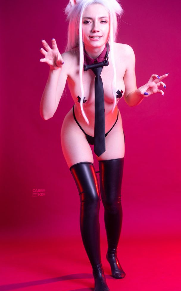 Carry Key desnuda #107978685