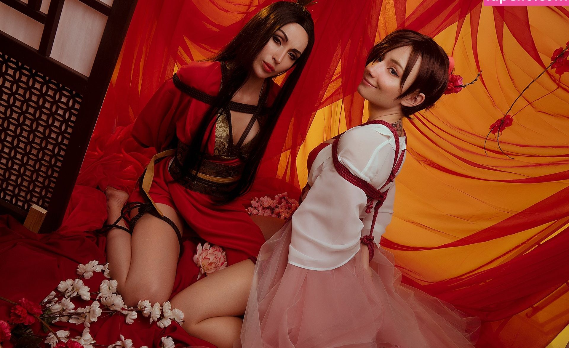 Carry Key desnuda #107978771