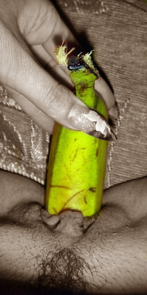 Baiseuses de bananes coquines - session 6
 #101790847