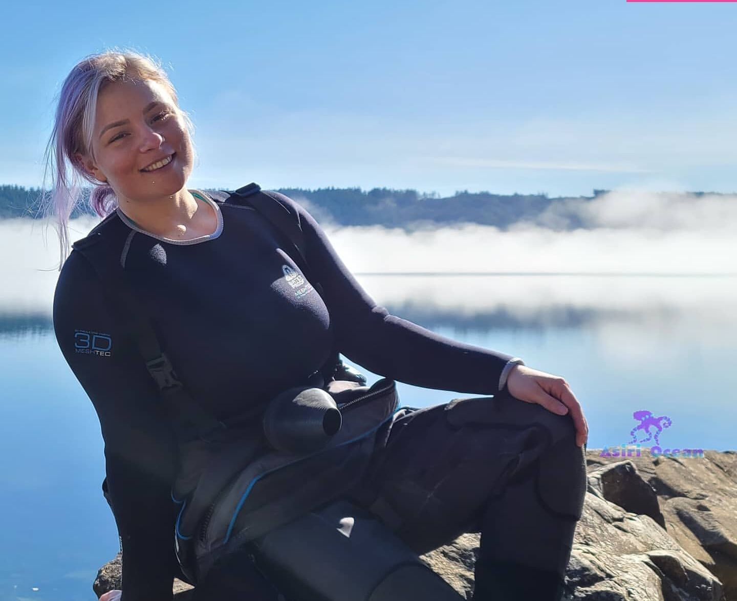 Asiri Ocean desnuda #109225933