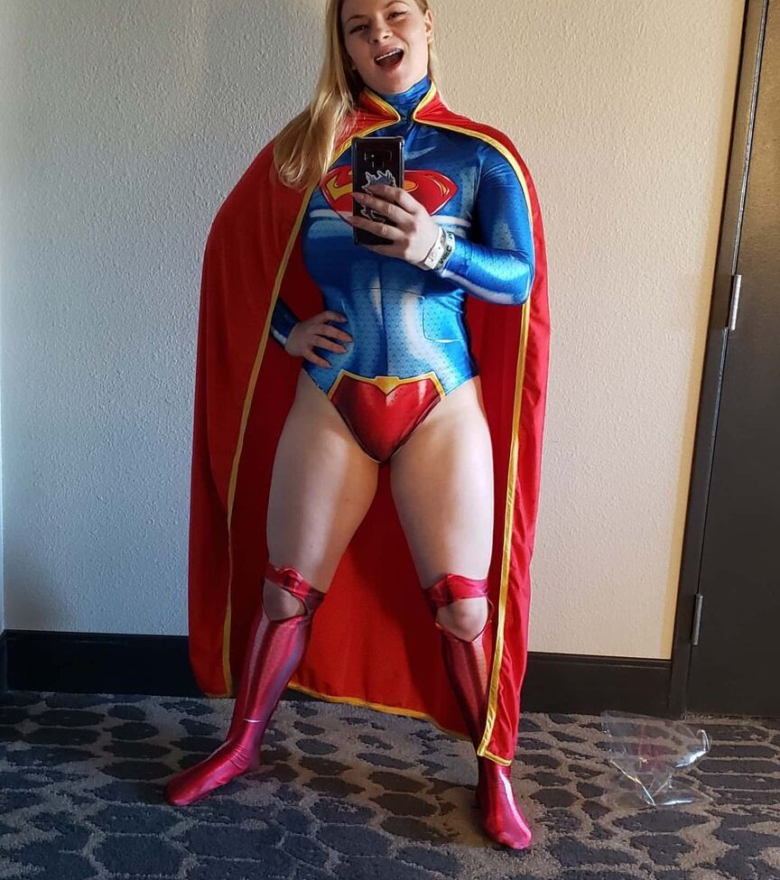 Asiri Ocean desnuda #109225973