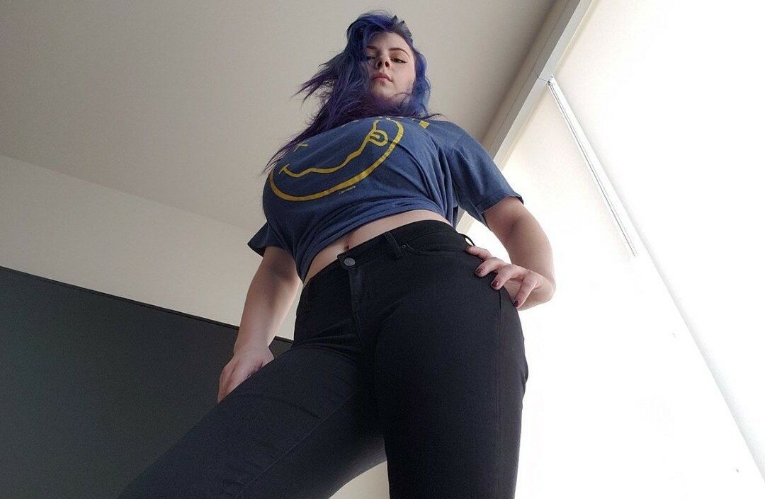 Asiri Ocean desnuda #109225989