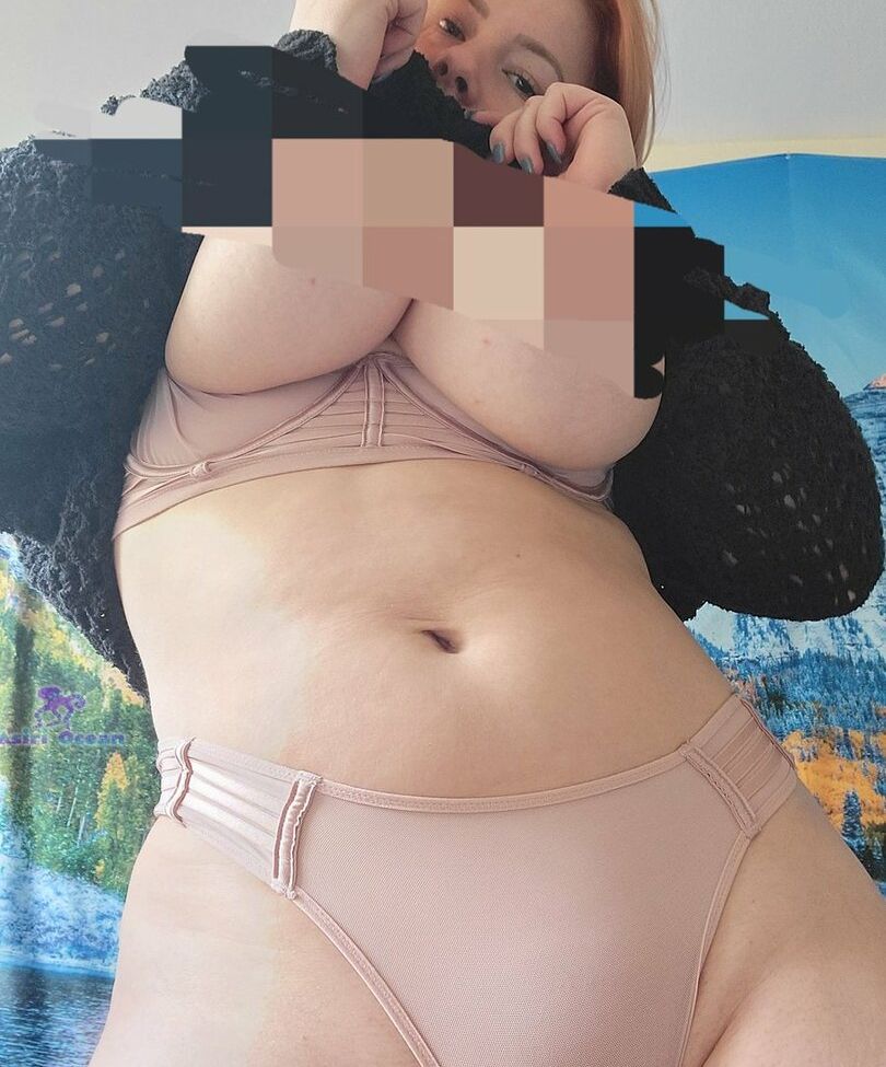 Asiri Ocean desnuda #109226055