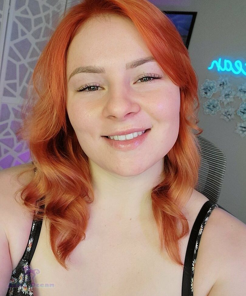 Asiri Ocean desnuda #109226061