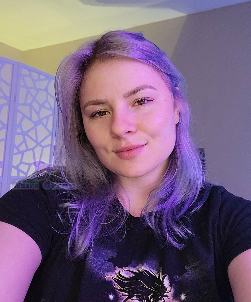 Asiri Ocean desnuda #109226077