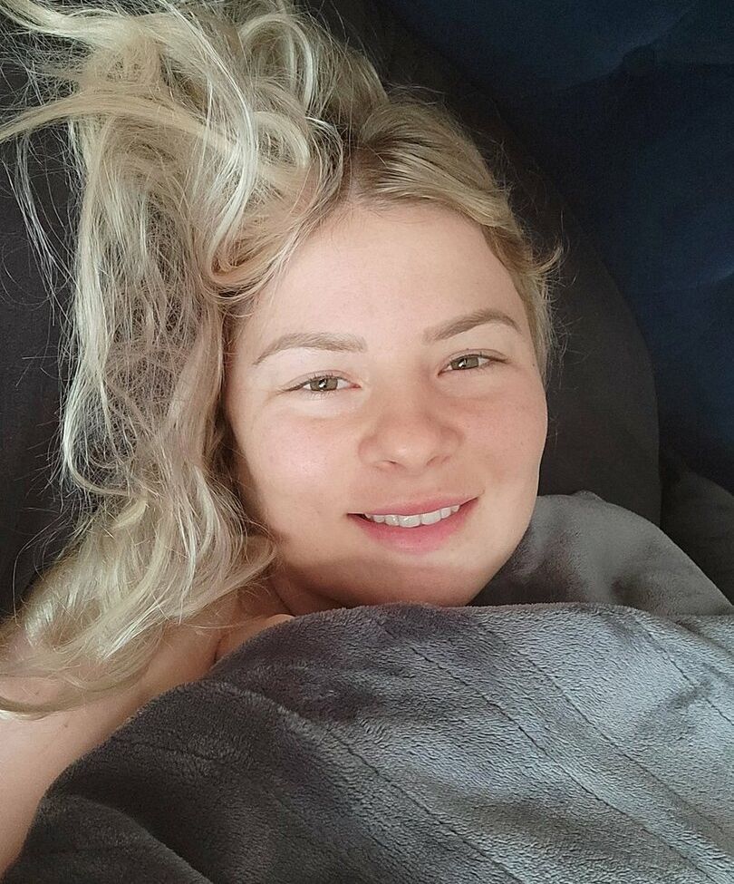 Asiri Ocean desnuda #109226091