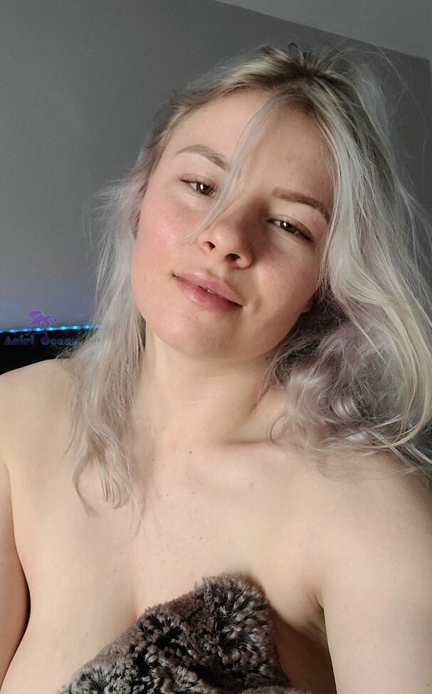 Asiri Ocean desnuda #109226119