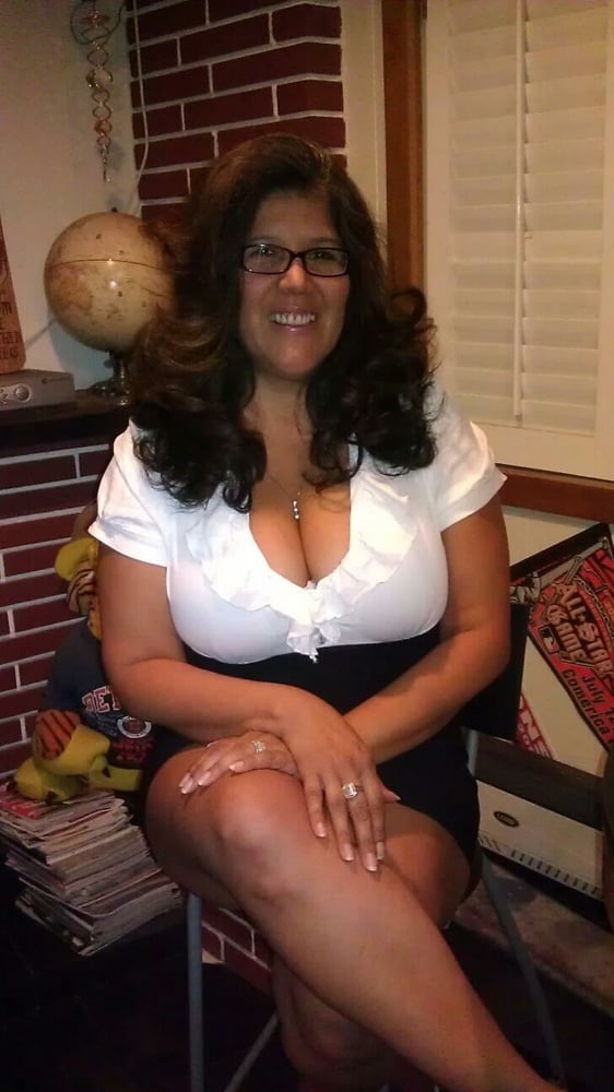 Facebook Milfs #88958119