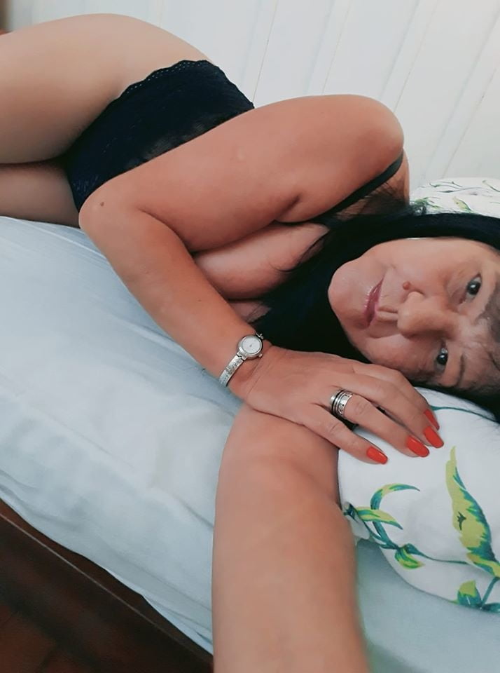 Facebook Milfs #88958219