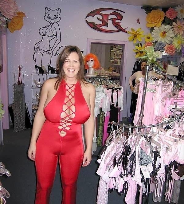 Next Door Type MILFS and DILFS #81236037