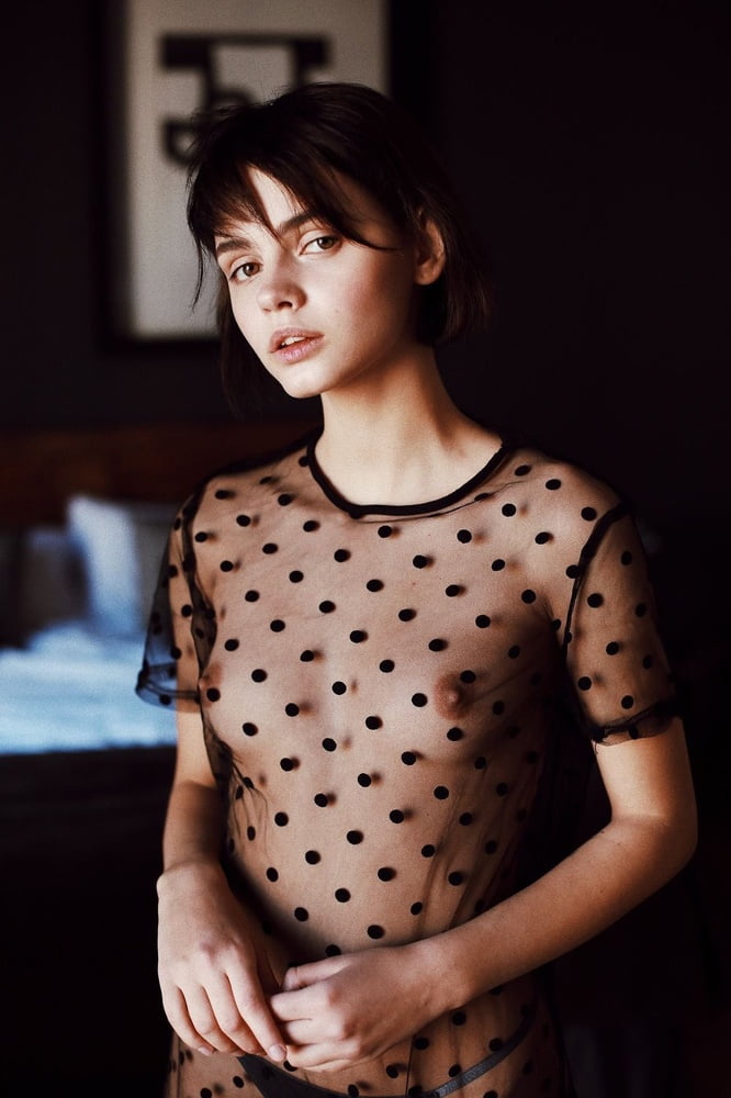 A Hot Mess - L.A. Style #81084003