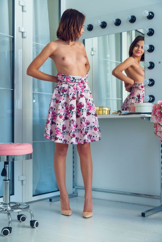 A Hot Mess - L.A. Style #81084414