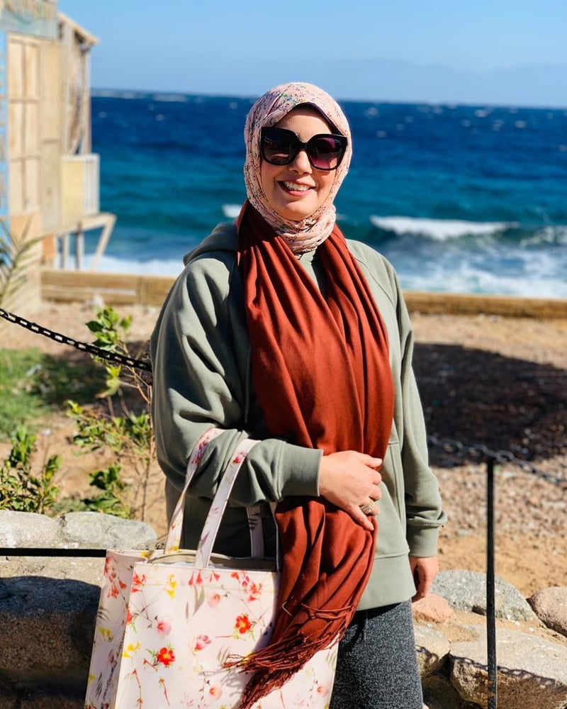 Fatima Abu Hati #103480956