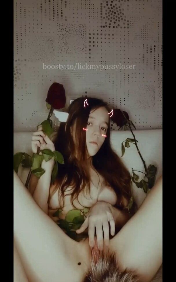 Lolihokage desnuda #108046923