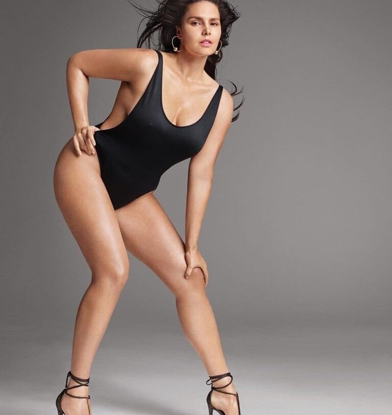 Candice Huffine desnuda #108649467