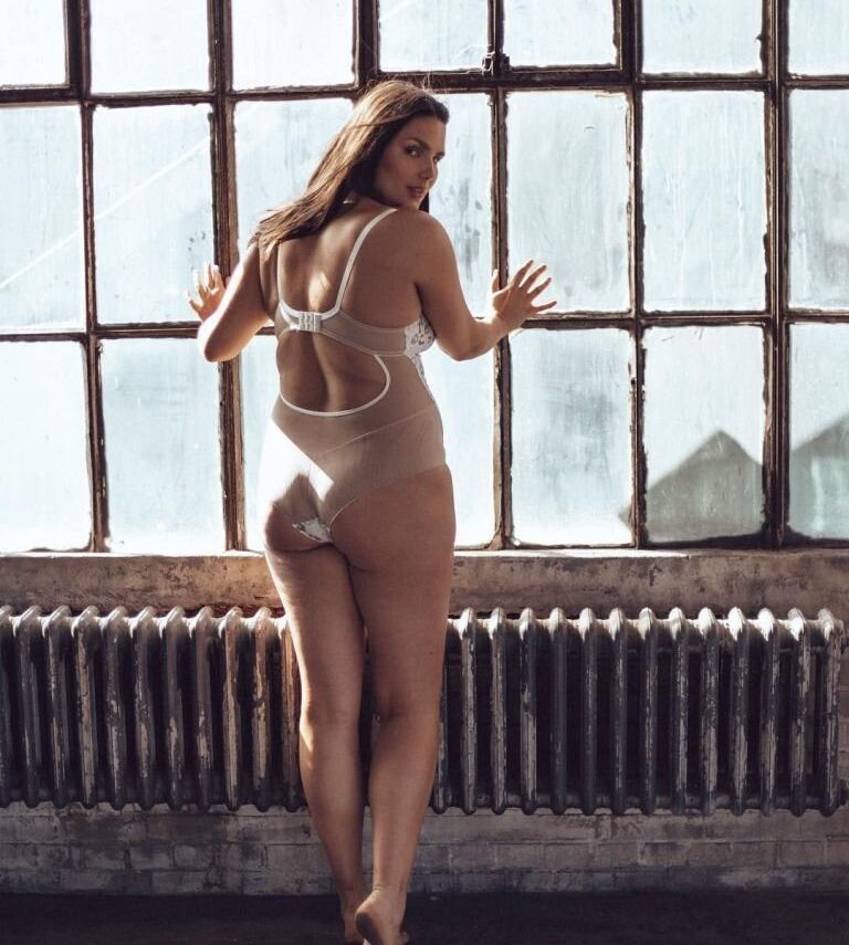 Candice Huffine desnuda #108649469