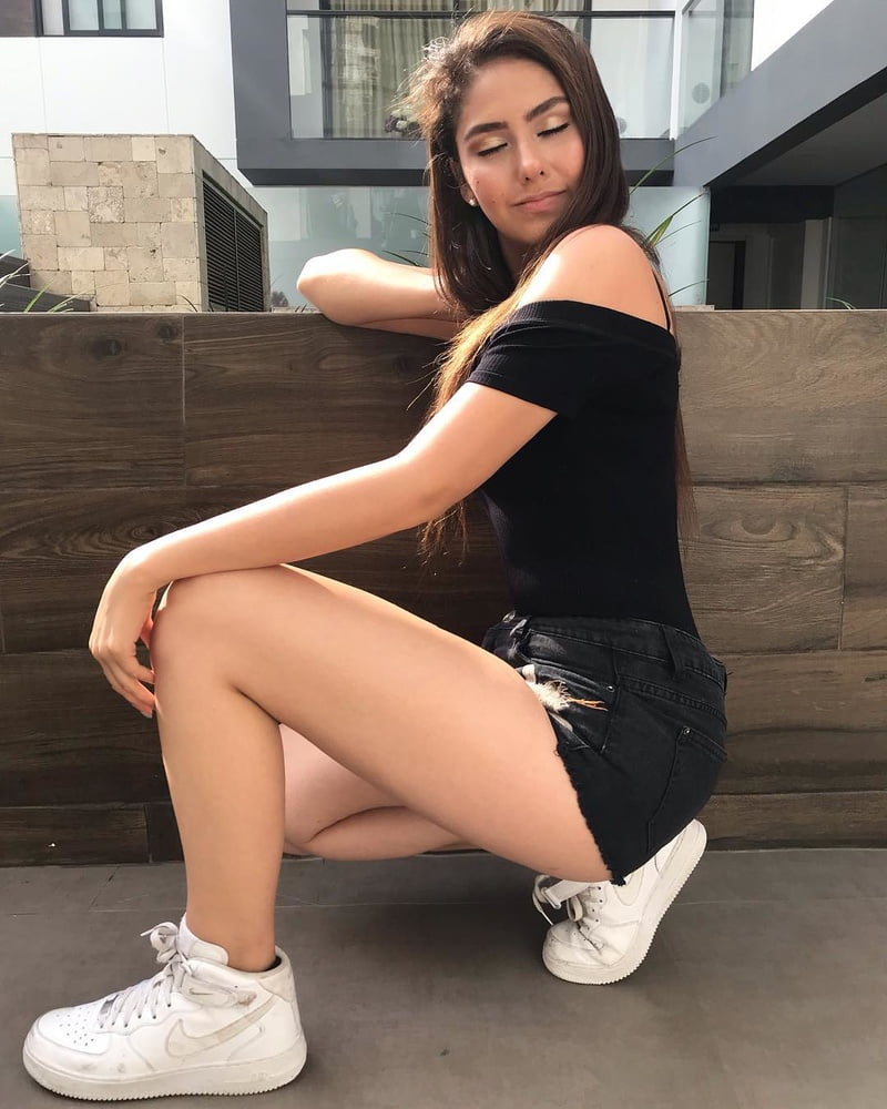 Andrea, Peru (Vol.1) #105571102