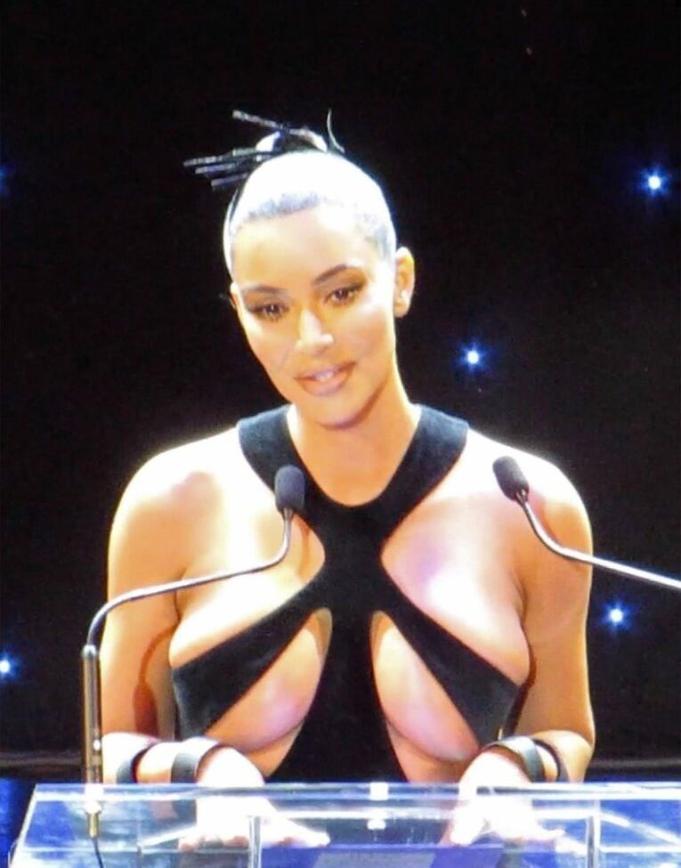 Kim Kardashian nude #107546563