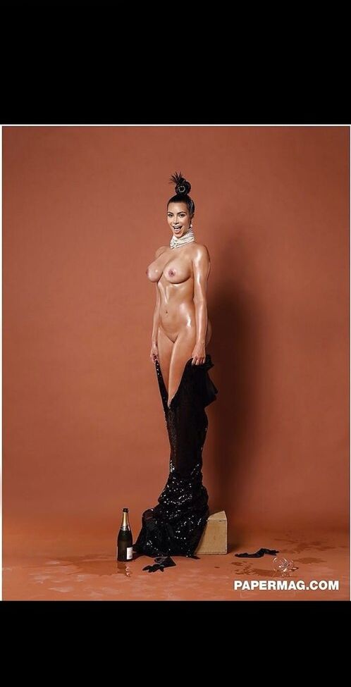 Kim Kardashian nude #107546566