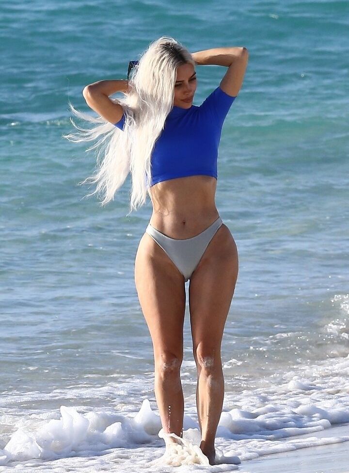 Kim Kardashian nude #107546807
