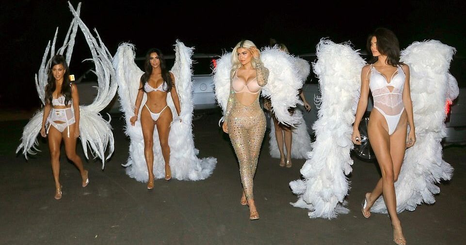 Kim Kardashian nude #107547084
