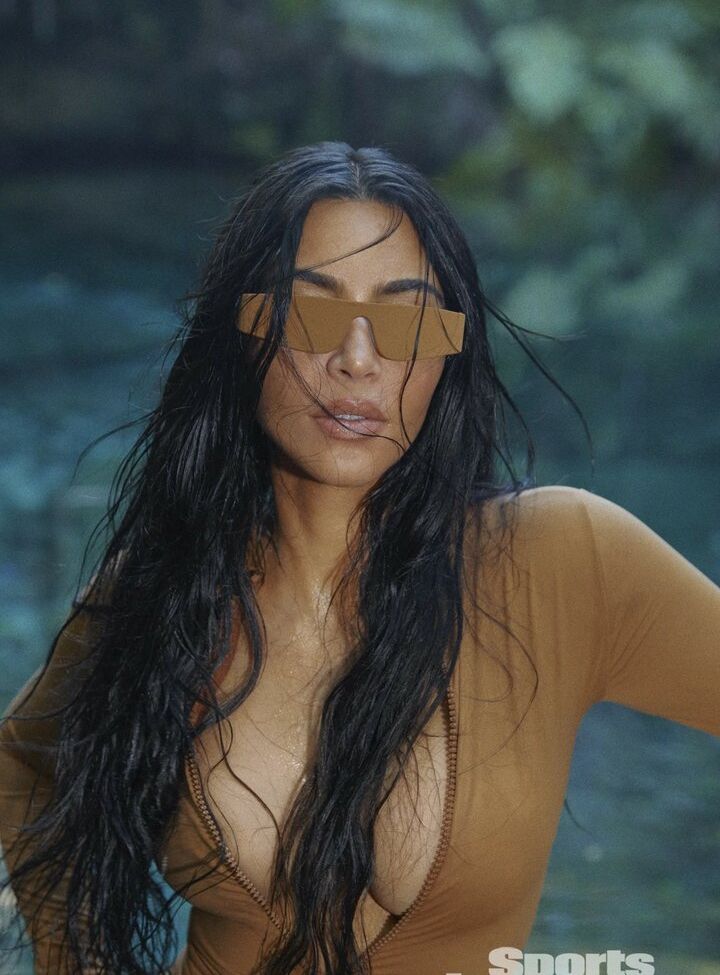 Kim Kardashian nude #107547123