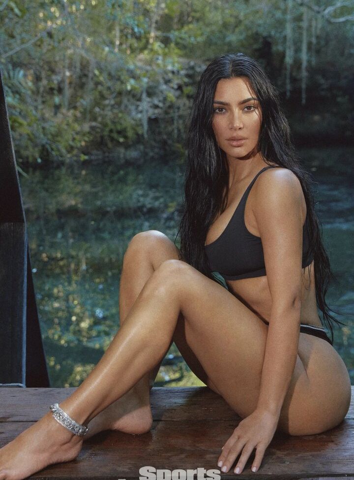 Kim Kardashian nude #107547124