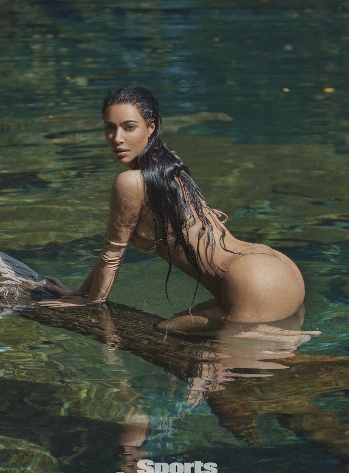 Kim Kardashian nude #107547134