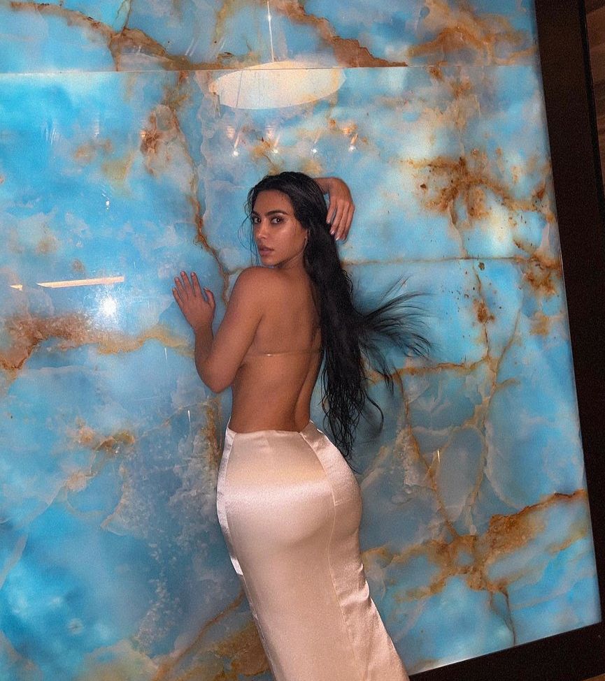 Kim Kardashian nude #107547158
