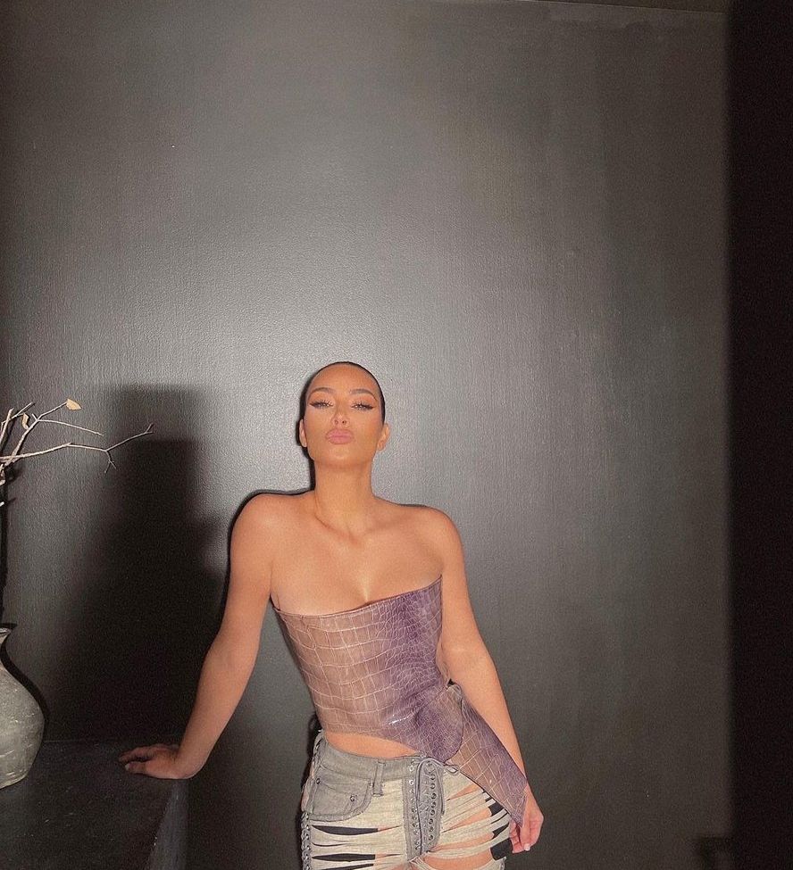 Kim Kardashian nude #107547163