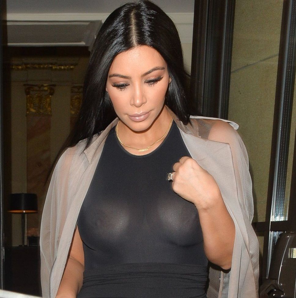Kim Kardashian nude #107547290