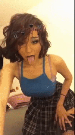 アヘガオ・ガールズ
 #91549035