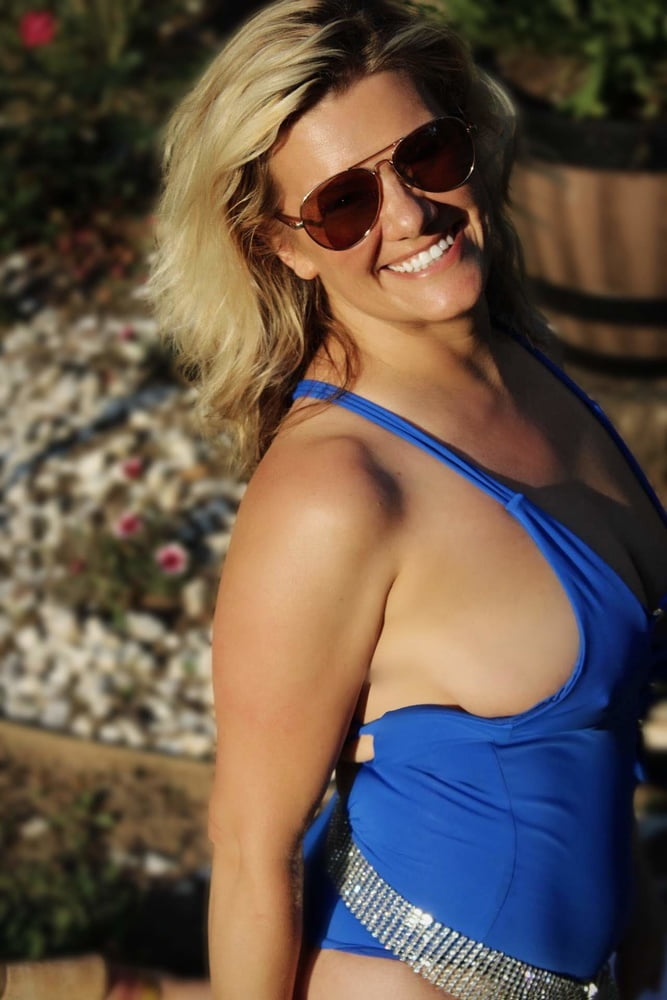 Day off and enjoying the sun! #106702670