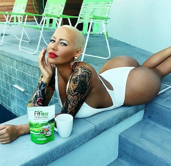 Amber rose en pleine forme 2
 #93809753