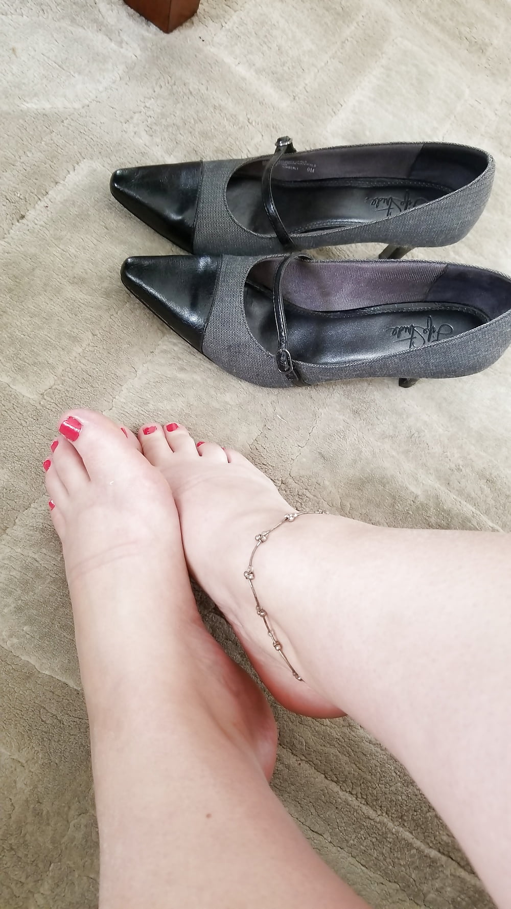Little peek at my morning..... everyday housewife milf #106965430