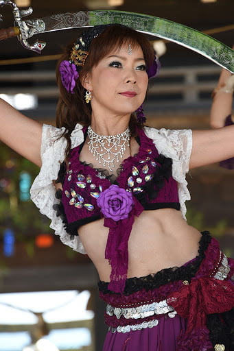 Danza del vientre japonesa
 #93812539