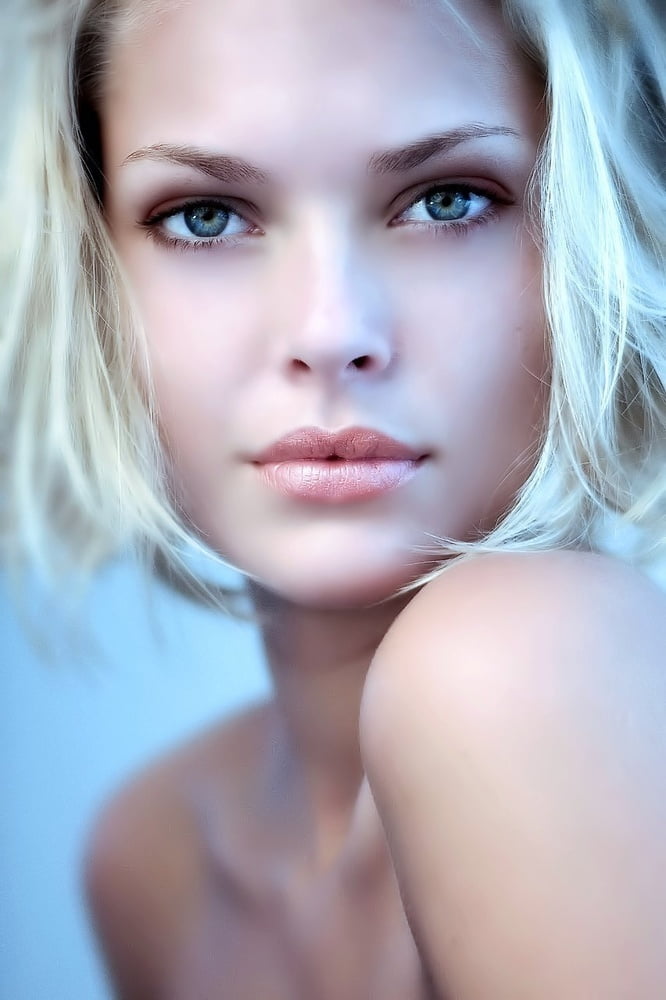 Killer Eyes #102318401