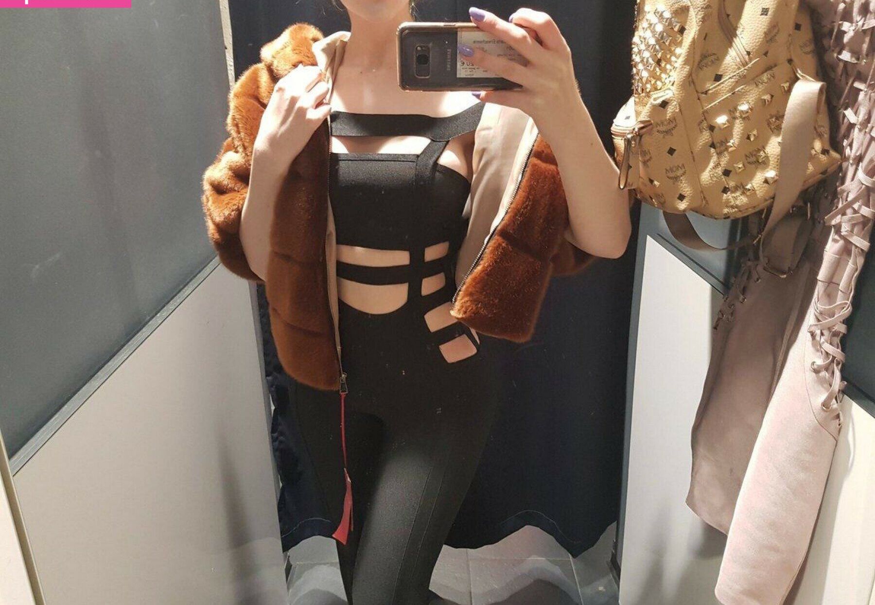 Saya The Fox desnuda #108107036