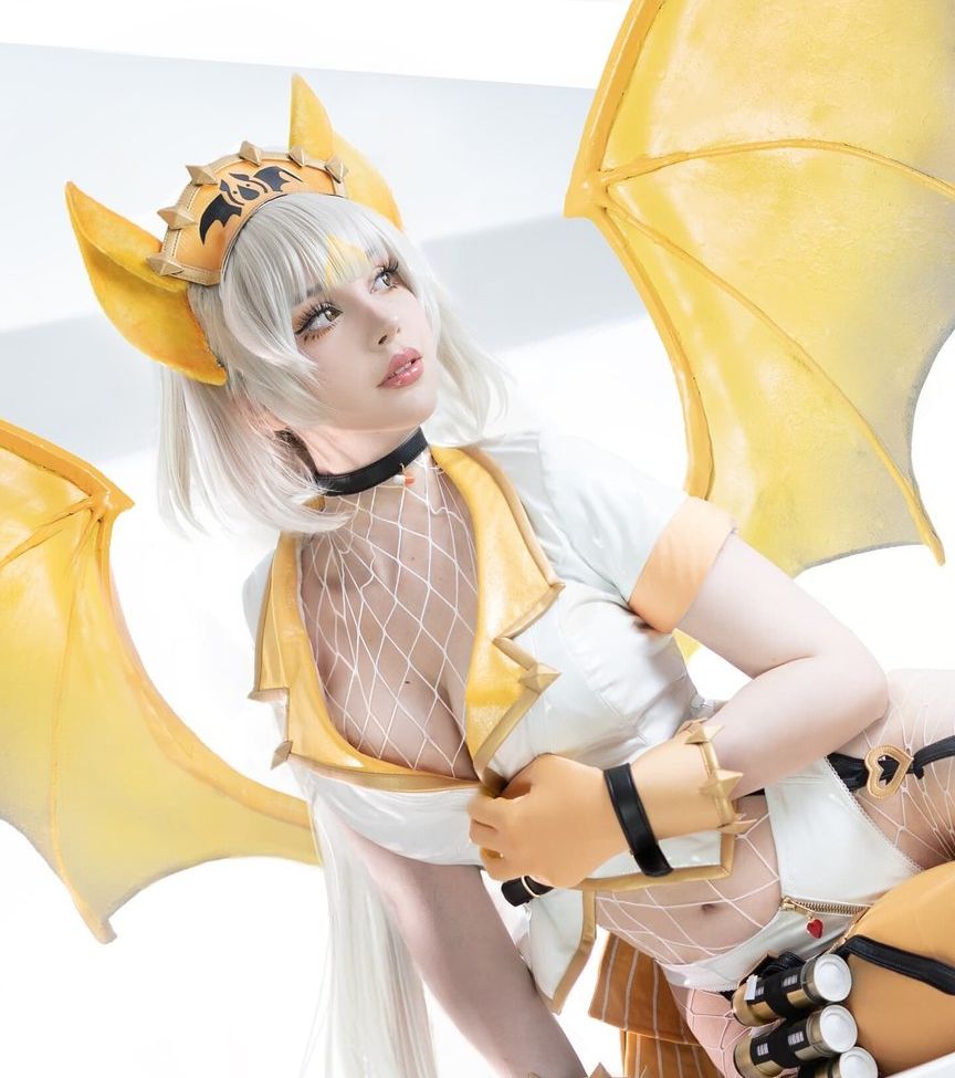 Saya The Fox desnuda #108107066