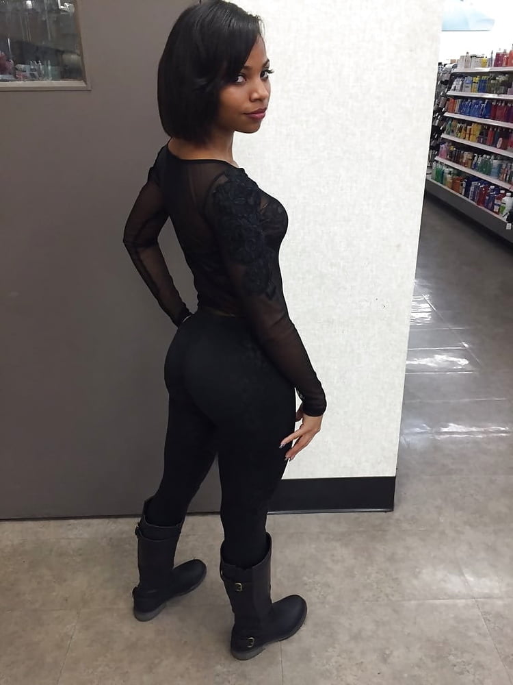 Buscando ser follada
 #92437288