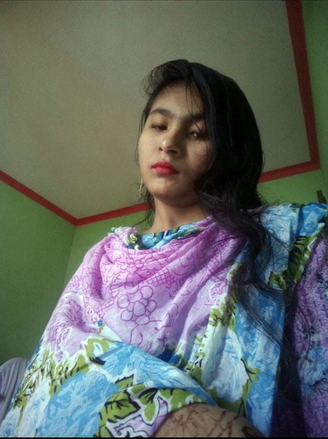 インドのスリムな女の子 nagma
 #87563980